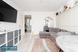 Living Room- click for photo gallery